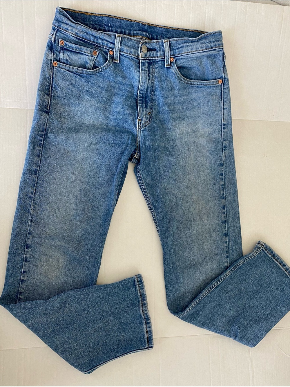 Men's Classic Levi 505 Zipper Fly Blue Denim Jeans 32 x 30